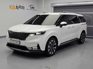 카니발 4세대 가솔린 9인승 노블레스 2022년 8월 중고차